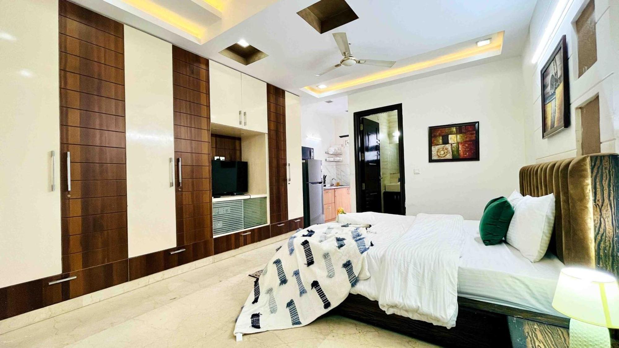 Olive Service Apartments - Greater Kailash Ню Делхи Стая снимка