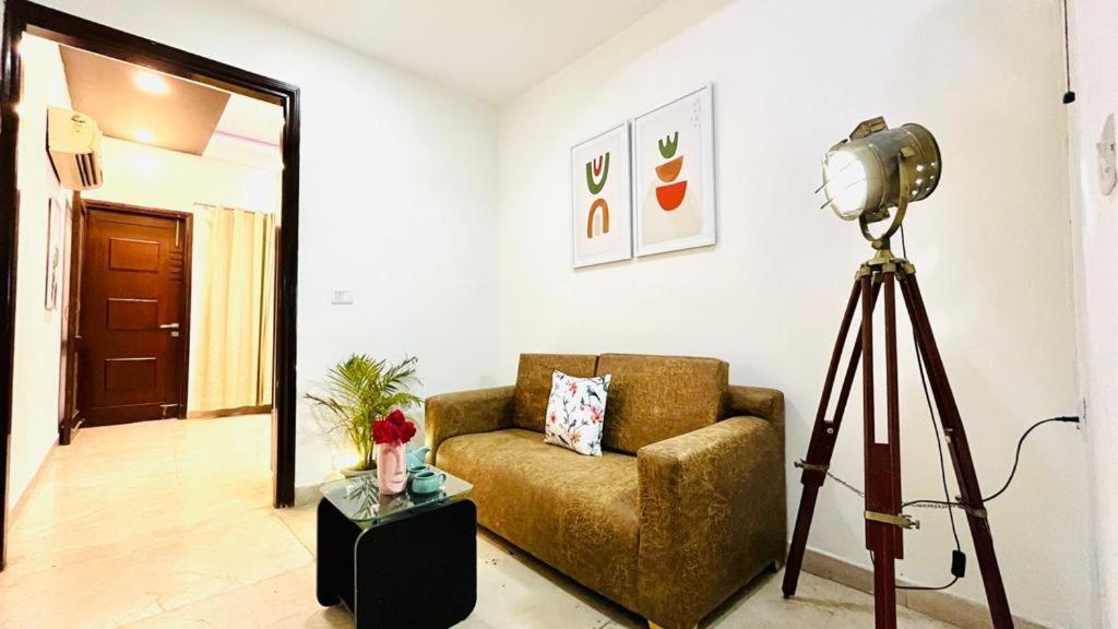 Olive Service Apartments - Greater Kailash Ню Делхи Екстериор снимка